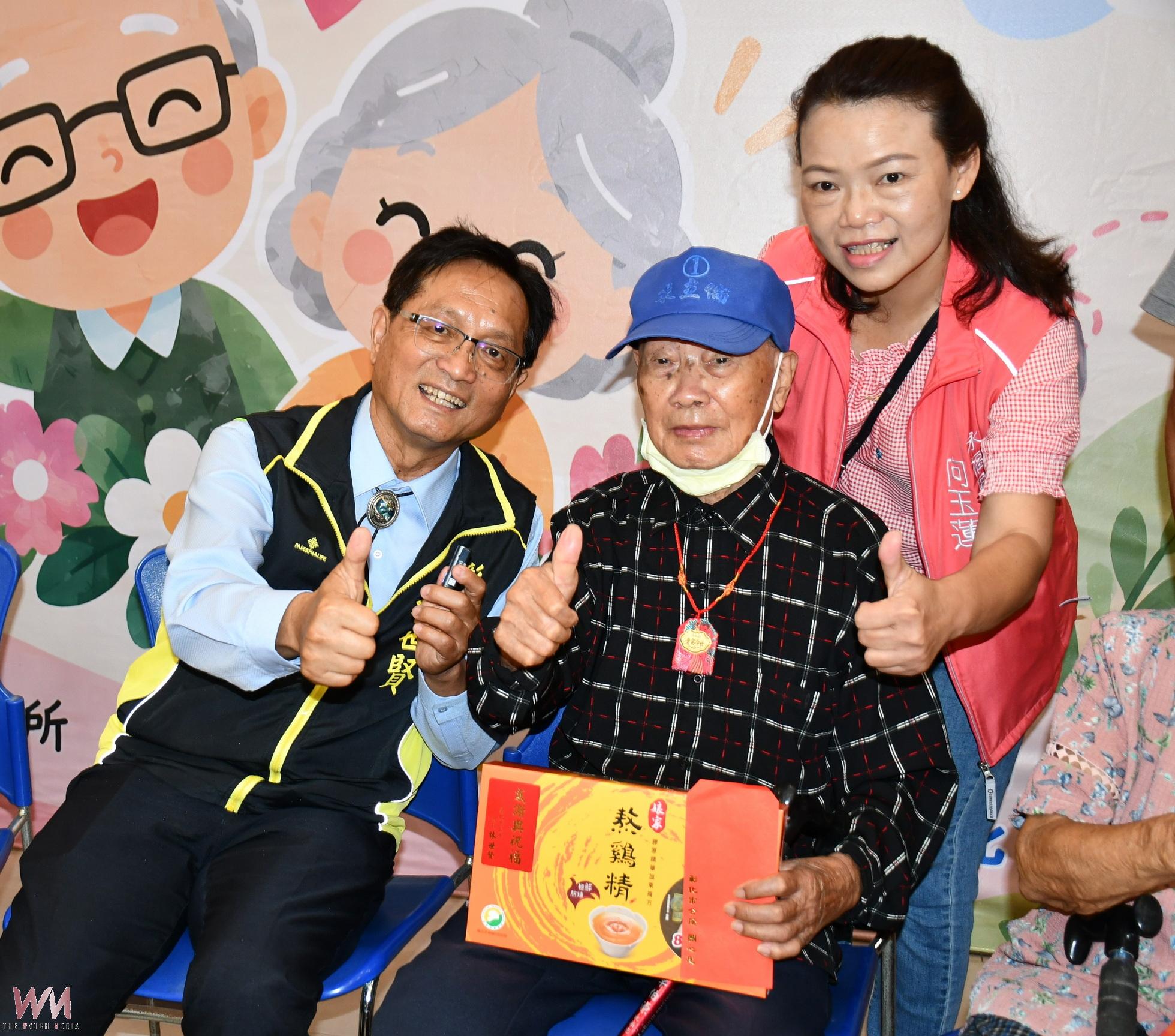 (有影片)/最長情的祝福!金鎖祝福百歲人瑞 彰化市敬老暖心 - https://www.watchmedia01.com