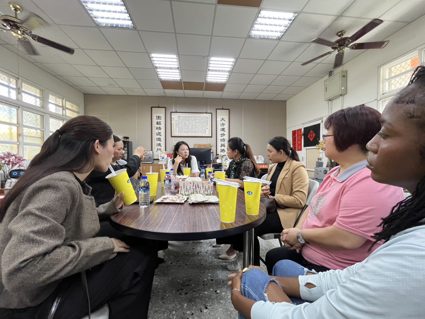 從螢幕走進校園!大園國小迎泰國師生 臺泰交流再升級 - https://www.watchmedia01.com