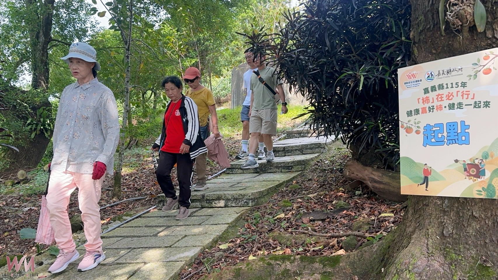番路柿子節登場人潮湧現 鮮柿、農特產品買氣熱絡 - https://www.watchmedia01.com