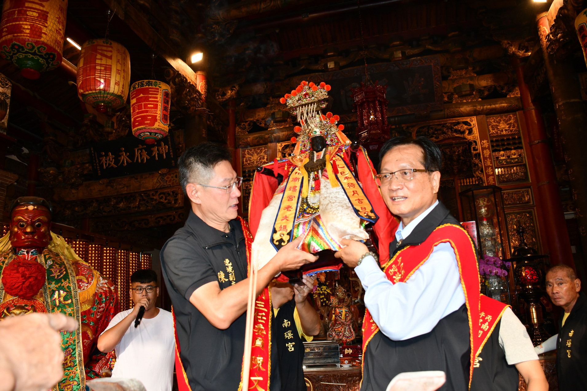 彰化媽「福蔭海山」出巡!九天八夜、近百角頭接駕 - https://www.watchmedia01.com