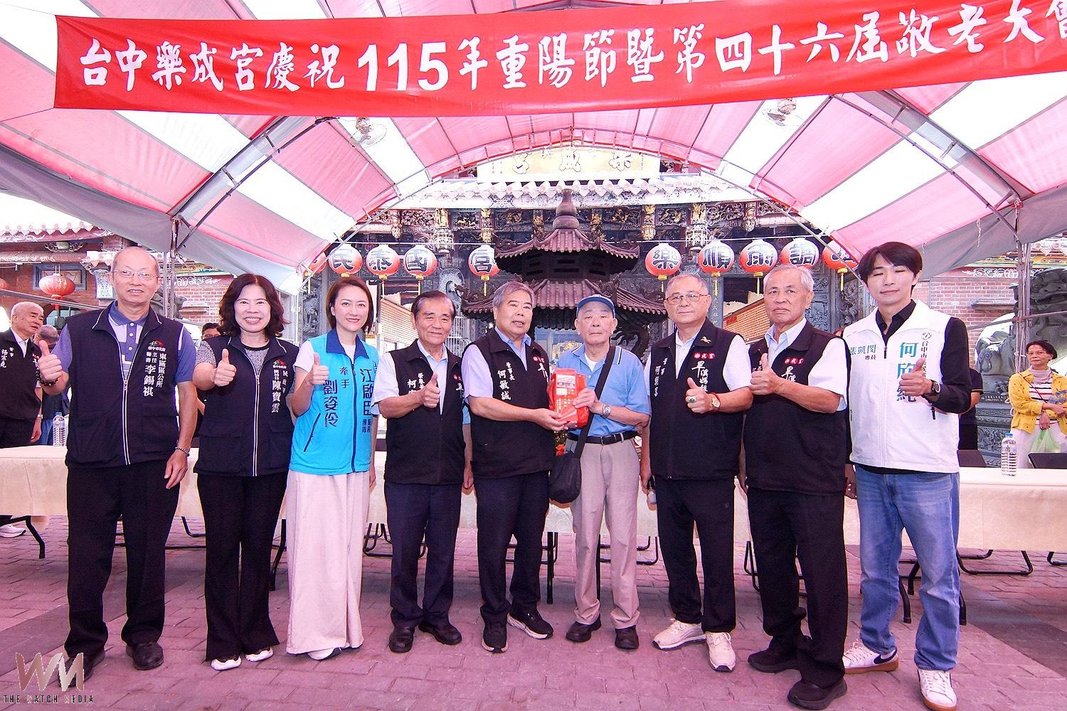 台中樂成宮敬老大會　6,225名長者獲發敬老金、10位百歲人瑞同享祝福