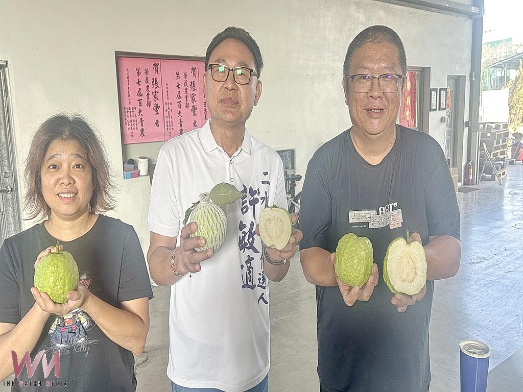 張家豐夫妻津翠芭樂摘下銀銅牌 許敏適堅信二水農業產業大有可為! - https://www.watchmedia01.com