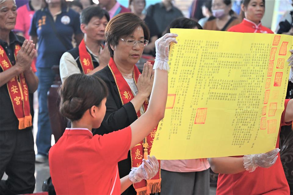 (有影片)/13尊媽祖齊聚芳苑!祈福文化節登場 聯合遶境熱鬧三天 - https://www.watchmedia01.com