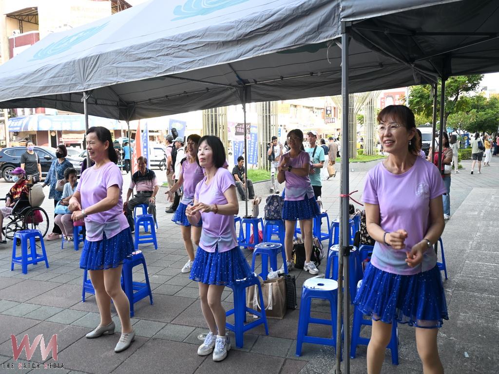 舞動的不只是快樂還有節省健保資源 流行廣場舞跳出熟齡世代的健康與! - https://www.watchmedia01.com