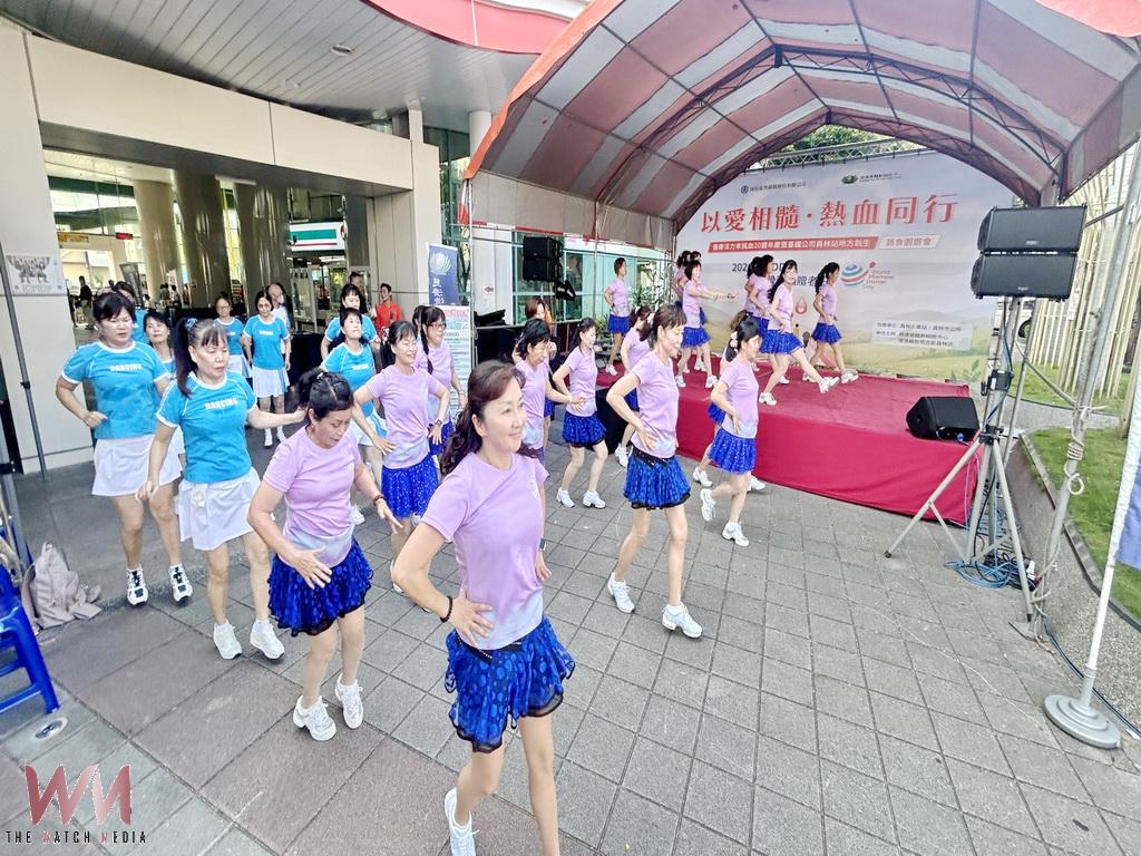 舞動的不只是快樂還有節省健保資源 流行廣場舞跳出熟齡世代的健康與! - https://www.watchmedia01.com
