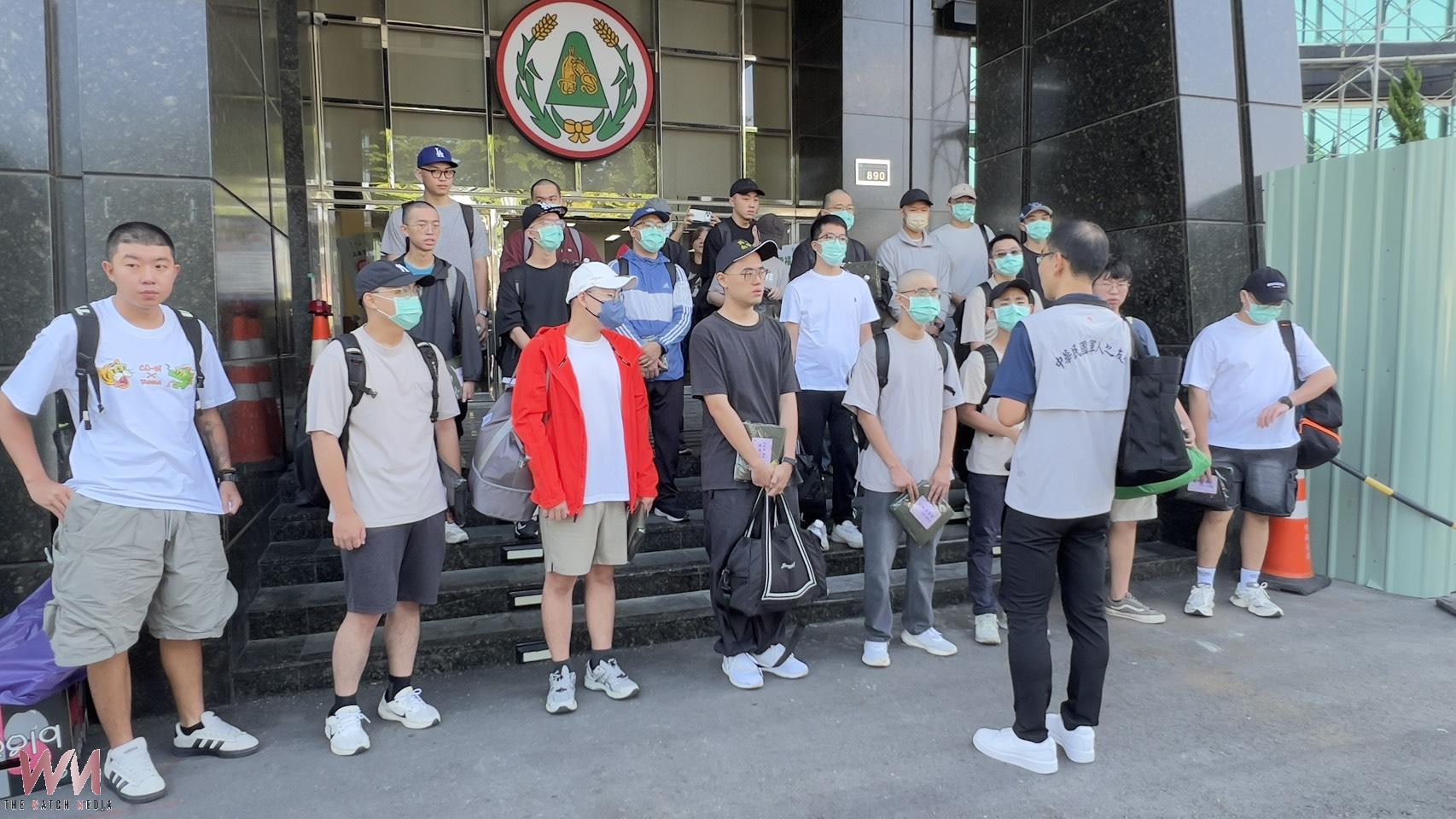 南投縣陸軍役男入營報到 南投縣軍人服務站叮嚀祝福 - https://www.watchmedia01.com