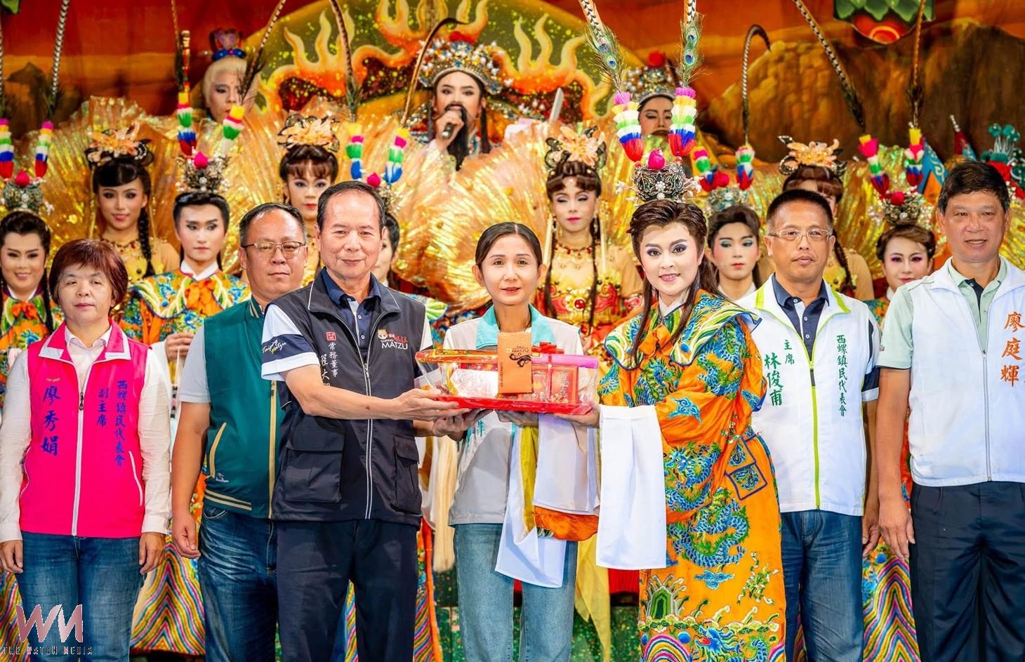 孫翠鳳率明華園登西螺延平老街 《薛丁山》傳奇吸引滿場觀眾喝采 - https://www.watchmedia01.com