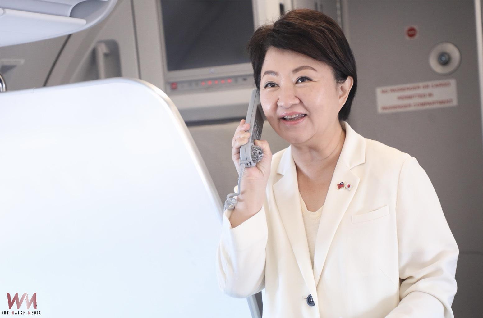 盧秀燕3萬英呎高空證婚　66對新人共乘幸福班機直飛沖繩浪漫啟航 - https://www.watchmedia01.com