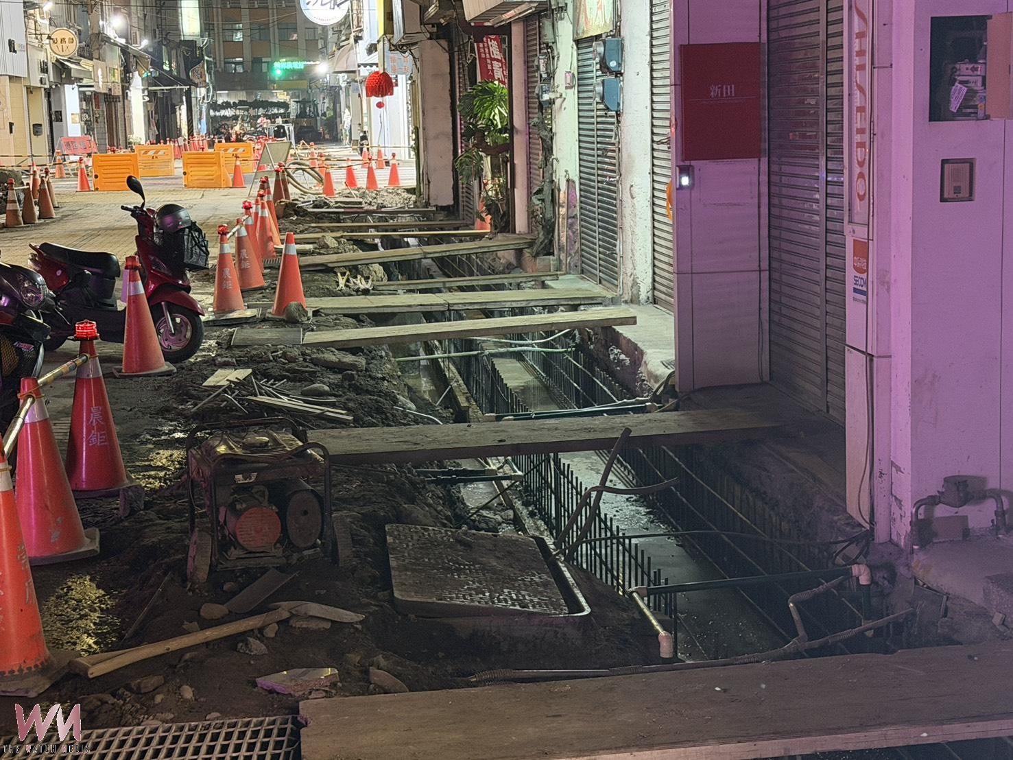 (有影片)/永樂街施工爆工安爭議 議員控防護不足、多人跌落 - https://www.watchmedia01.com