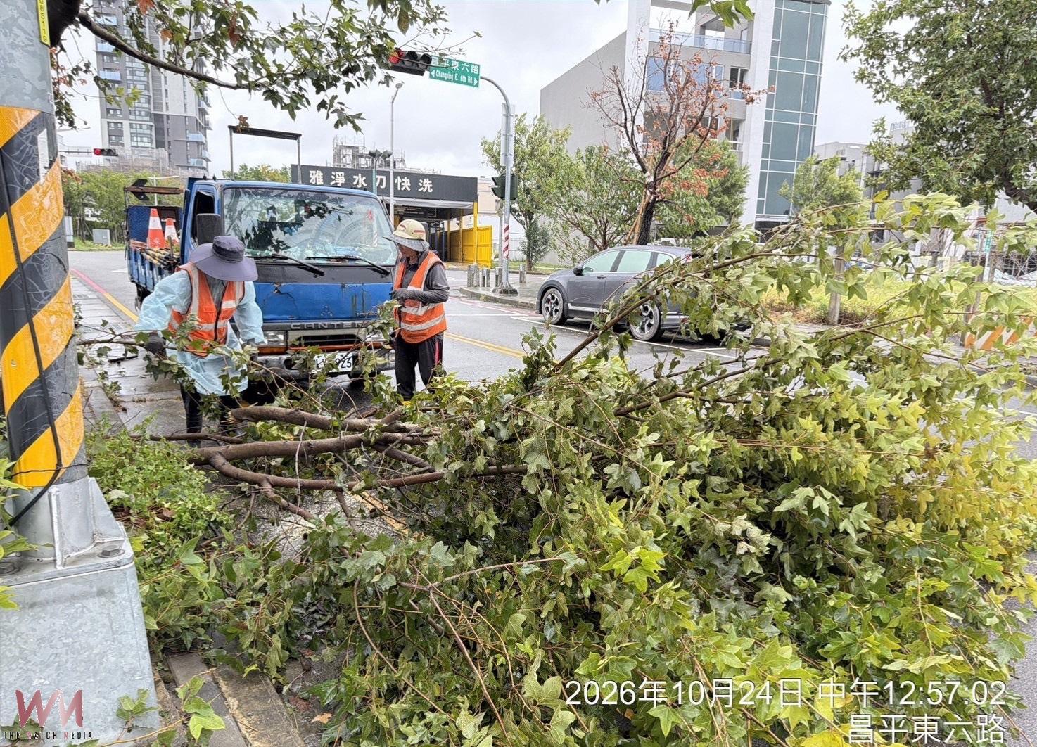 薔琵颱風災後復原加速 中市建設局搶修進度逾8成、完成障礙清理 - https://www.watchmedia01.com