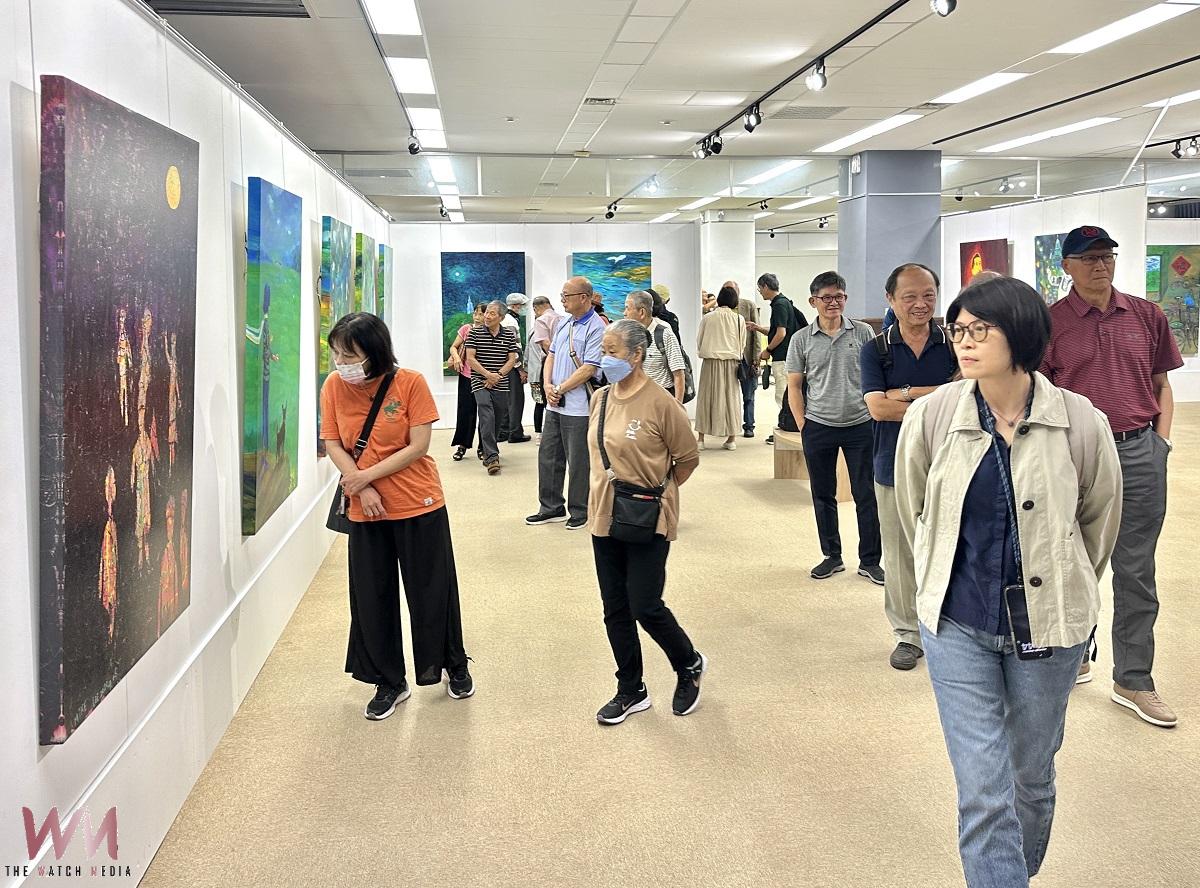 國立暨大名譽博士李謀誠伉儷「剎那的永恆」公益畫展隆重開展義賣所得全數捐贈暨大「推展僑教與培育國際人才基金」 - https://www.watchmedia01.com