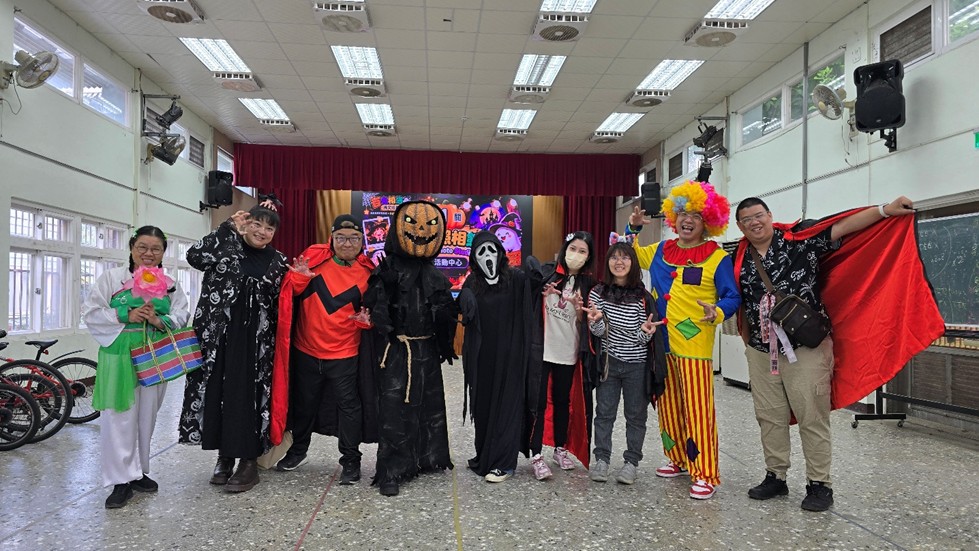 百鬼奇遇翻轉萬聖節 桃園市中興國小導入AI科技打造跨文化體驗 - https://www.watchmedia01.com