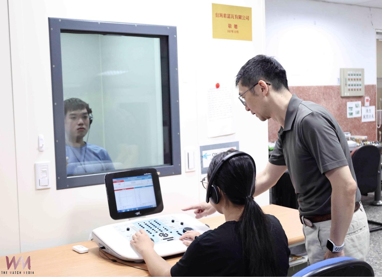 台灣醫事證照接軌國際 中山醫大語聽系畢業生成功換照英澳執業 - https://www.watchmedia01.com