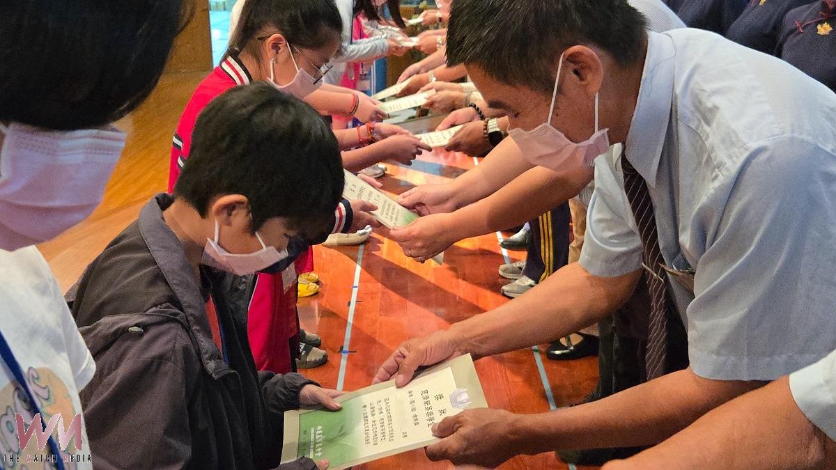 南投慈濟新芽獎學金頒獎 表揚296位學子勤學向上 - https://www.watchmedia01.com
