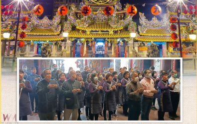 高燕雪老師將率領50名書法師於19日上午9點30分至下午2點在北港朝天宮前廟埕，為地方民眾書寫春聯，迎接新春的到來。（圖／記者蘇榮泉翻攝）