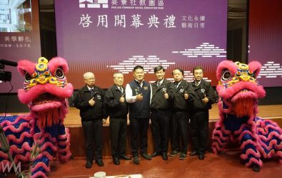 台塑集團由台化董事長洪福源代表集團致賀詞，盛讚許忠富鄉長在上任短短9個月內完成園區規劃與建設。（圖／記者蘇榮泉攝）