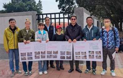 立委劉建國邀請都市基礎工程組鄭惠心科長、許弘昇幫工程司、中工程分署侯勝彬主任等官員，與西螺鎮長廖秋萍、鎮代會主席林俊甫等進行實地會勘。（圖／立委劉建國提供）