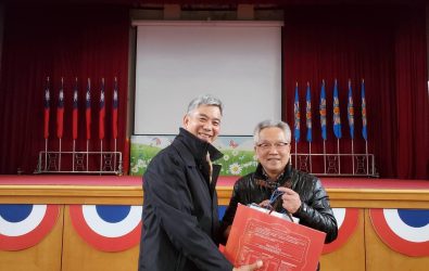 中彰榮家於除夕與大年初一舉辦「新春賓果遊戲」，讓無法返家的長輩們在歡笑聲中度過一個難忘的節日。（記者陳雅芳攝）