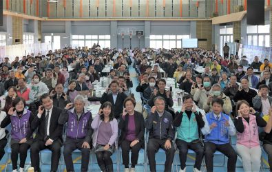 彰化縣政府舉行113學年度第二學期中小學校務發展會議，縣長王惠美呼籲校長們應不斷提升自我，緊跟時代步伐，發展學校特色。（記者陳雅芳攝）