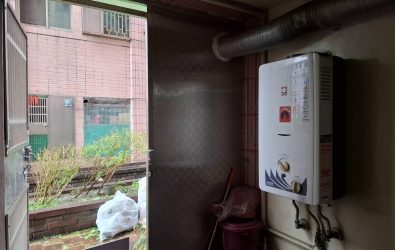 彰化縣鹿港鎮發生一起疑似一氧化碳中毒案件，爺孫三人在家中昏迷不適，經緊急送往彰濱秀傳醫院救治，所幸三人無生命危險。（民眾提供）