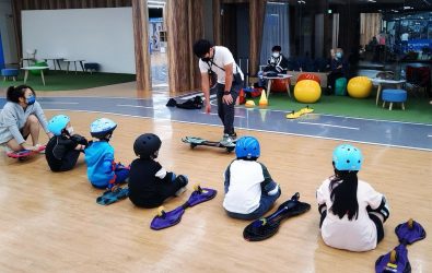 圖3「蛇來蛇去親子蛇板」為星兒開啟運動健身歡樂體驗。