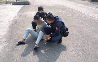 二林鎮香田里陳姓男子與其父親因家庭矛盾發生激烈口角，憤怒中竟然縱火燒房子，警方迅速逮捕，嫌犯落網遭檢聲羈押獲准。（民眾提供）