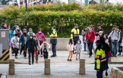1140222-221加強燈會交通警方嚴陣以待確保順暢