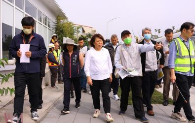 黃敏惠市長打造東區門戶，率團隊視察大雅路一段工程。（圖/嘉義市政府提供）