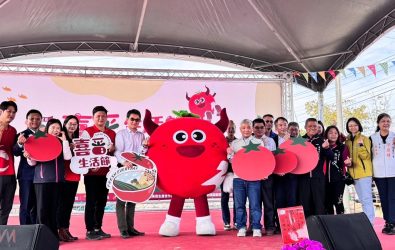 第二屆小紅牛「喜番生活節—展開新鮮的每一天」2日在雲林西螺熱鬧登場。（圖／記者蘇榮泉攝）