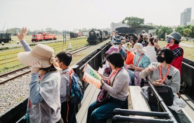10.「濱線觀光列車哈瑪星號」連假期間每日發車_0