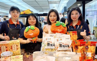 番路鄉農會參與新加坡展售會推廣特色農特產品。(圖／番路農會提供)