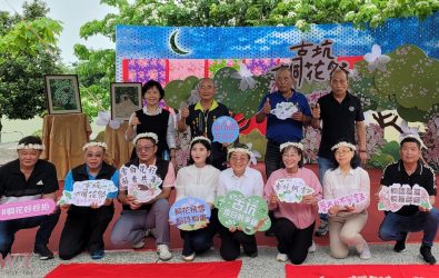 一年一度的「古坑桐花祭」於4月19日至20日，在雲林古坑荷苞山桐花公園盛大展開。（圖／記者蘇榮泉攝）