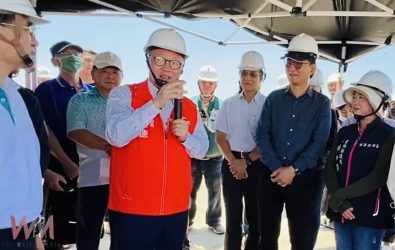 政務委員陳金德22日應立法委員劉建國之邀，率隊前往雲林二崙鄉自強大橋上游視察整治成果。（圖／立法委員劉建國提供）