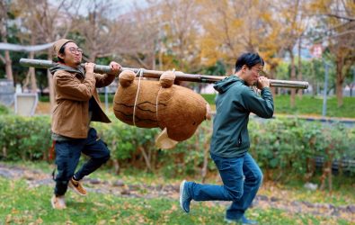 圖1「2025新北考古生活節」推出「鳥人爭奪賽」讓民眾化身為古代勇士。