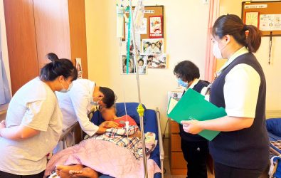 在宅醫療進駐長照機構，大林慈濟攜手安納家園創照護新模式。(圖／大林慈濟提供)