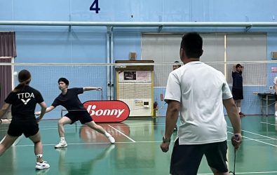 第五屆員榮盃羽球賽在員林市西區體育館開打，有國內亞青、世青國手共上千位選手參賽，多位現役國手上場賽事精彩。（記者陳雅芳攝）