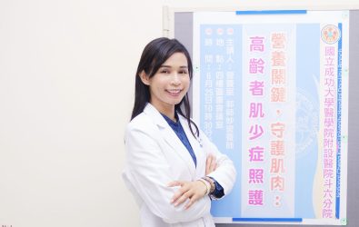 營養師郭師妙提醒民眾飲食與運動缺一不可，只要長輩吃得對、動得穩，就有機會逆轉衰退，重拾自在生活的步伐。（圖／記者蘇榮泉攝）