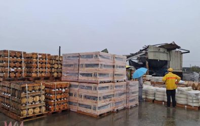 嘉義受丹娜絲颱風正面重創，電力設施損失慘重，幸台電嘉義區處在颱風前已完成相關的整備，在風災發生後電力受損的第一時間，更是統籌各方能量分場計畫積極搶修；對於台電嘉義區處的努力與付出，不管官方或民間都一致肯定說「台電辛苦了！」。（圖/台電提供）