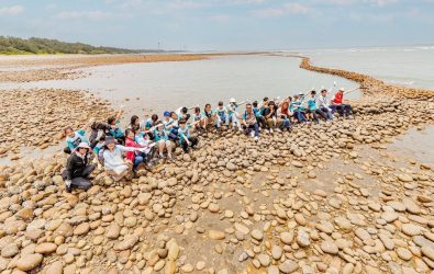 1140716-211桃園海岸文化探索石滬夏令營 邀學童共譜夏日海洋樂章