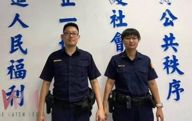 所長林鈺家與警員何玟儀執行巡邏勤務時，。（圖／記者蘇榮泉翻攝）