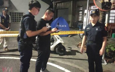 雲林地檢署外勤檢察官莊珂惠到場相驗，詳細死因仍待進一步檢驗釐清。（圖／記者蘇榮泉翻攝）