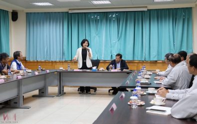 縣長張麗善22日上午特別前往拜會福懋興業公司，與總經理李敏章及多位幹部針對關稅衝擊交換意見。（圖／記者蘇榮泉攝）