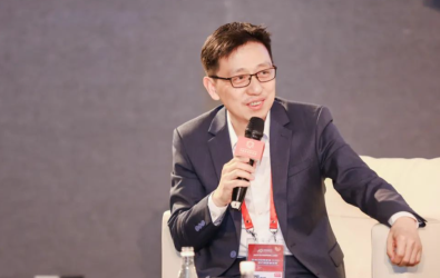 顧均輝中國定位第一人在紅海中尋找定位