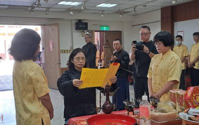 彰化南北管音樂戲曲館舉辦孟府郎君祭典，青年藝師與資深老師同台奏樂，傳統文化與青春活力交織。（彰化縣文化局提供）