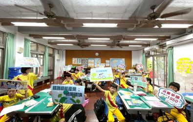 LINE_ALBUM_育英國小布袋戲宣導_250923_1