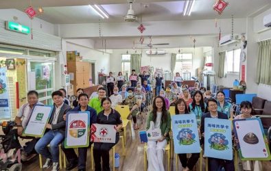 韋能能源攜手雲林縣紅十字會，共同推出結合在地漁村文化與專業認知訓練的「海味共學卡」。（圖／記者蘇榮泉攝）