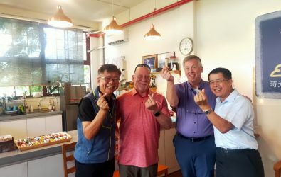 1141009-211美國退伍軍人代表走訪桃園榮家　見證榮民安養成果。