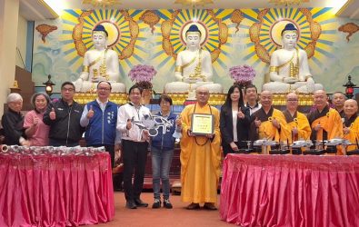 1141025-211敬老又敬勇 佛教蓮社重陽捐消防裝備守護市民安全。 1141025-211敬老又敬勇 佛教蓮社重陽捐消防裝備守護市民安全。