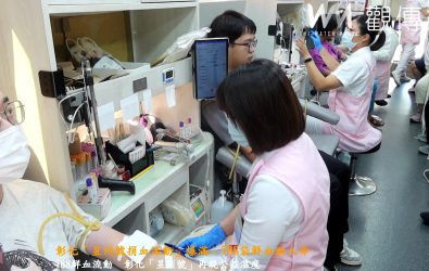 彰化縣議會廣場湧入大批民眾參加「昱州號捐血活動」，三部捐血車現場待命，共募集788袋鮮血，場面溫暖又感人。（記者者陳雅芳攝）