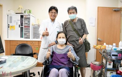 05骨科謝明宏與任老師合照DSC_2145_0